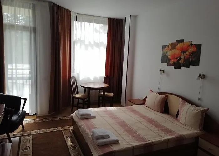 Apartament In Flora